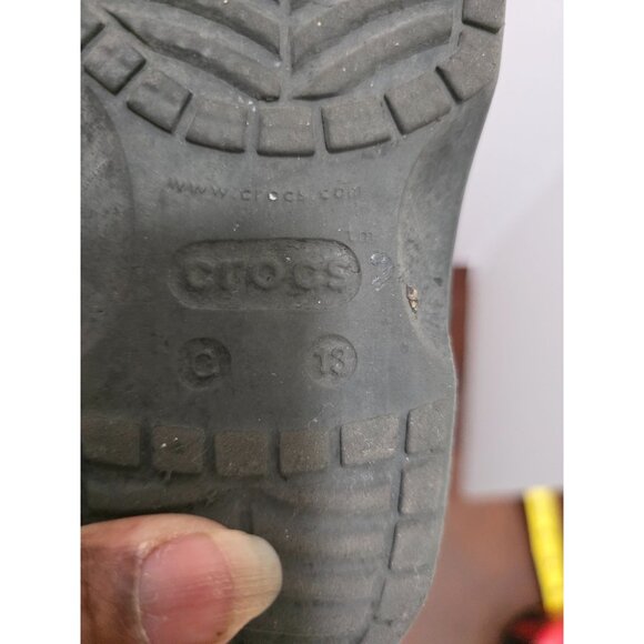 Crocs Classic Black Clogs Adjustable Back Strap & Ventilation Holes C13 - Picture 8 of 8